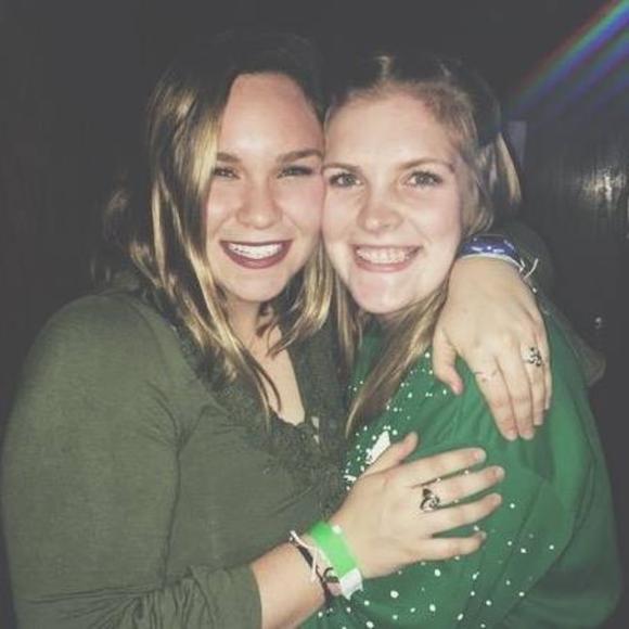 Meet your Posher, Patricia - Picture 1 of 1